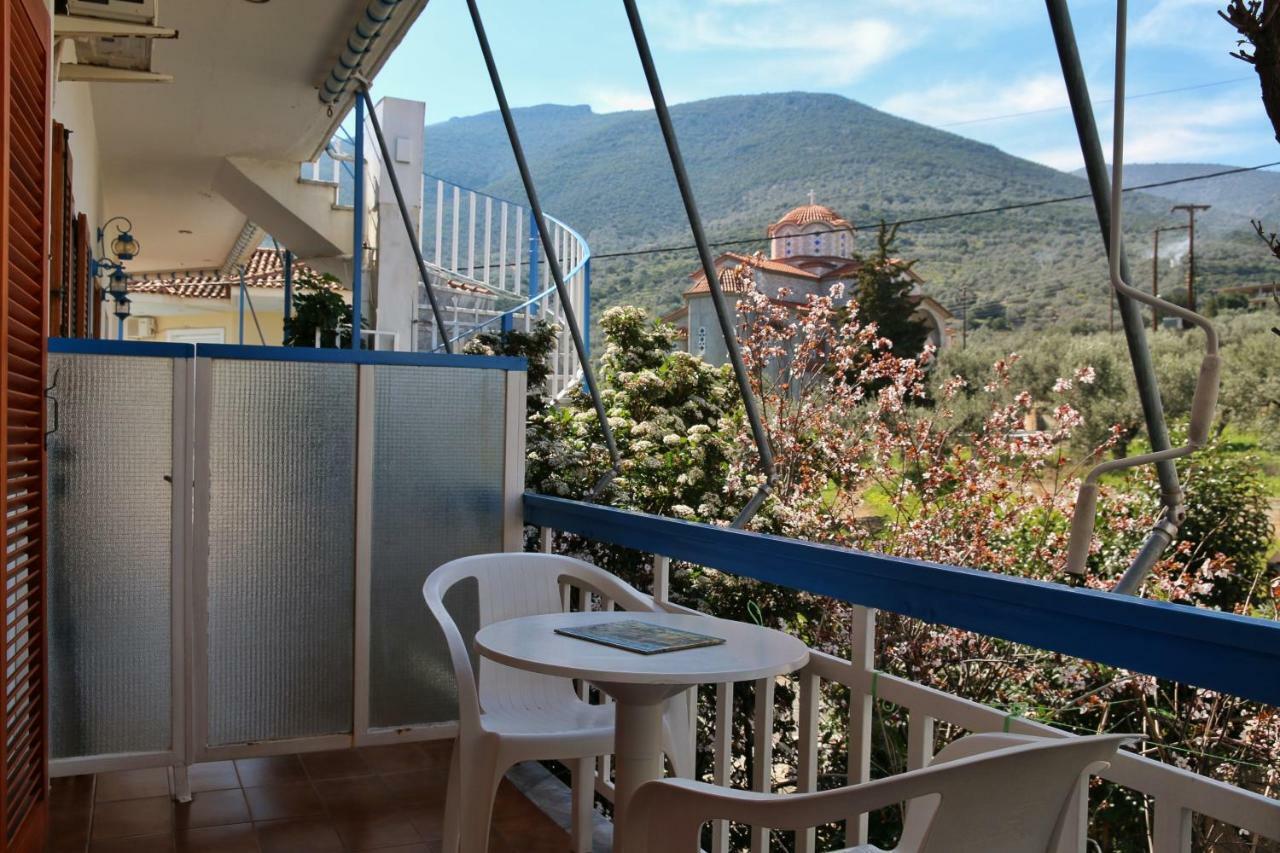 Seaview - Selfcatering Apartment - Helen No 2 Xiropigado Exterior foto